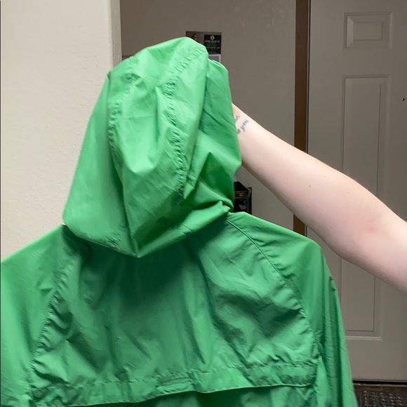 Eddie Bauer wind breaker jacket. - Picture 3 of 6